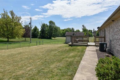 185 Glen Dee Ln, Roanoke, IN 46783 - photo 5