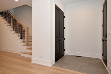 4823 N Seeley Ave, Chicago, IL 60625 - photo 6