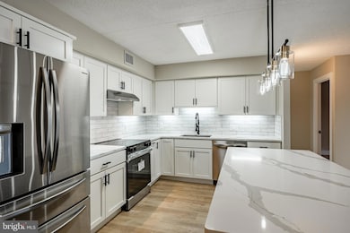 Valley Forge Towers South unit 217, King of Prussia, PA 19406 - photo 5