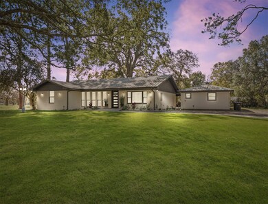 2537 Gates Rd, Alvin, TX 77511 - photo 2