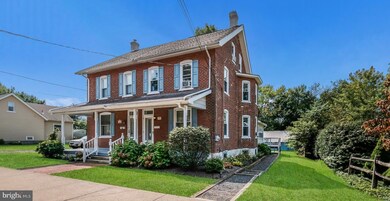 150 N 4th St, Telford, PA 18969 - photo 2