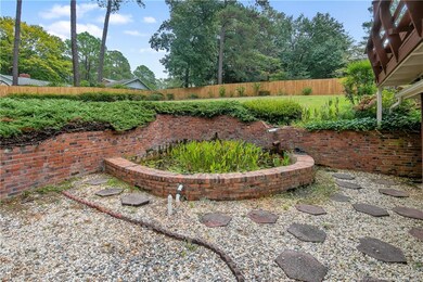 2220 Westhaven Dr, Fayetteville, NC 28303 - photo 4