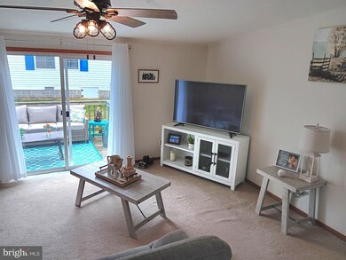 115 Kristyn Ct unit 72, Waynesboro, PA 17268 - photo 5