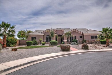 2747 E Horseshoe Pl Chandler-large-002-4