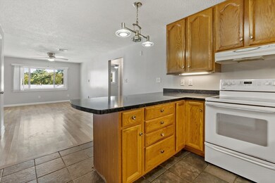 5455 N Main St unit 7E, Fall River, MA 02720 - photo 3