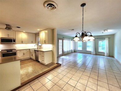 1431 Thornton Rd, Houston, TX 77018 - photo 7