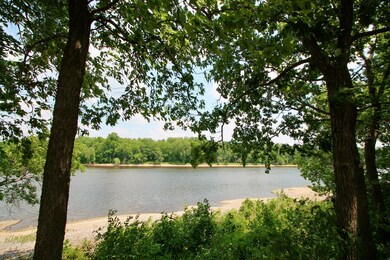 Mississippi River Views!