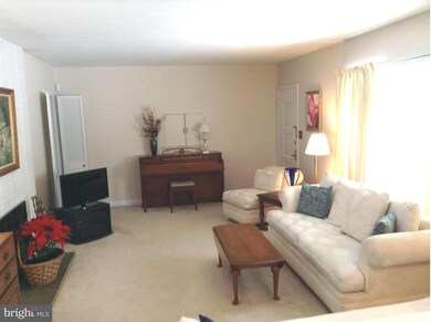 1306 Van Buren Dr, Fort Washington, MD 20744 - photo 6