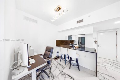 1750 N Bayshore Dr unit 4302, Miami, FL 33132 - photo 4