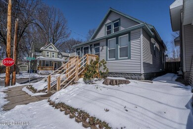 12-2101 Colgate-2