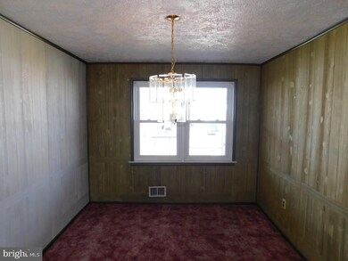 9748 Conmar Rd, Middle River, MD 21220 - photo 7