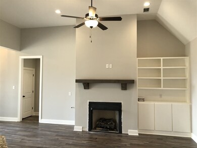 695 Scout Cir, Hernando, MS 38632 - photo 5