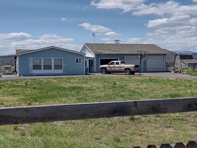 6610 Tingley Ln, Klamath Falls, OR 97603 - photo 2