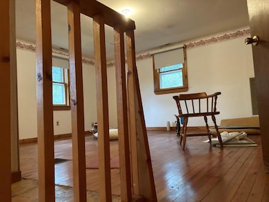 Large room second floor