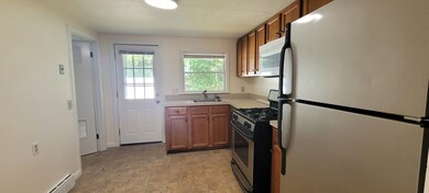 45 Manzella Ct unit 47, Rockland, MA 02370 - photo 2