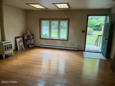 139 Kemodobi Cir E, Dingmans Ferry, PA 18328 - photo 4