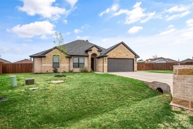 3310 Promenade Ct, Granbury, TX 76048 - photo 4