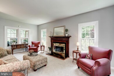 9243 Northedge Dr, Springfield, VA 22153 - photo 5