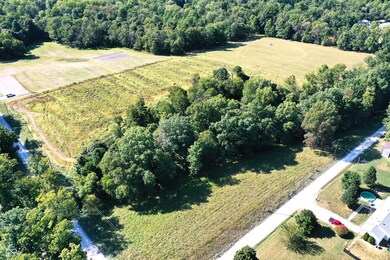 000 Newport Rd, Bowling Green, IN 47833 - photo 7