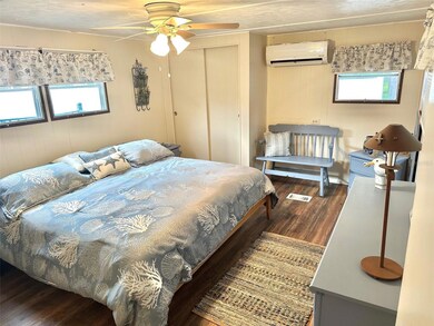 2000 E Bay Dr unit 164, Largo, FL 33771 - photo 5