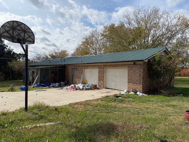 7324 Jacksboro Rd, McMinnville, TN 37110 - photo 6