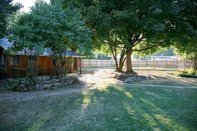 115 1st Ave, Clark Fork, ID 83811 - photo 3