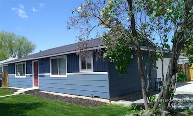 1108 E Amity Ave, Nampa, ID 83686 - photo 3