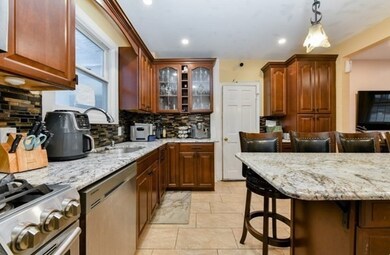 445 Lynn St unit SF, Malden, MA 02148 - photo 2