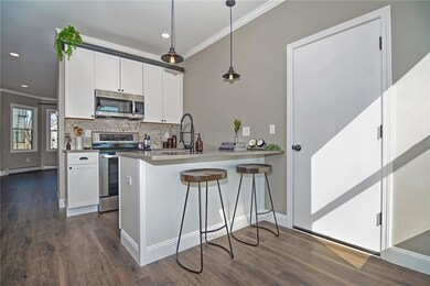 83 Preston St, Providence, RI 02906 - photo 2