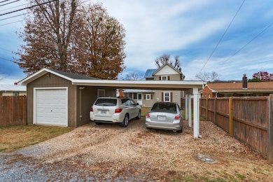 1904 Chestnut Ave, Buena Vista, VA 24416 - photo 7