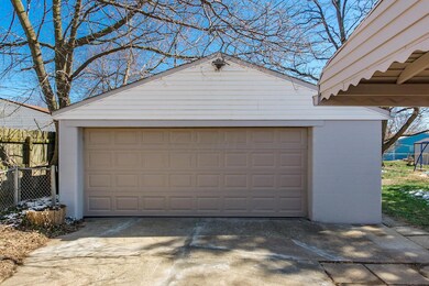 W - Redmond-0008-2