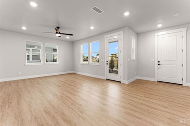 170 S Koyukuk Ave, Star, ID 83669 - photo 4