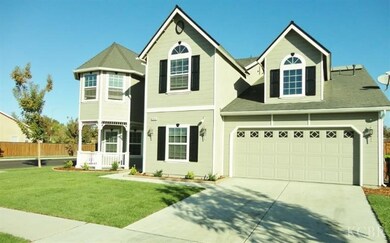 1034 Tranquility Ct, Lemoore, CA 93245 - photo 2