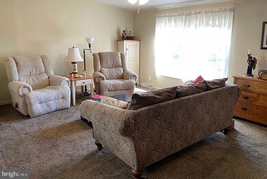 210 Deer Run Dr, Honey Brook, PA 19344 - photo 6