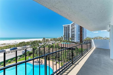 101 Benjamin Franklin Dr unit 46, Sarasota, FL 34236 - photo 6