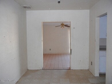 4549 E 17th St, Tucson, AZ 85711 - photo 6