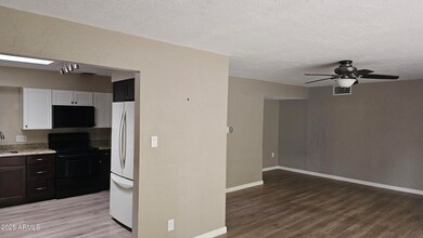 4208 E Montecito Ave, Phoenix, AZ 85018 - photo 4