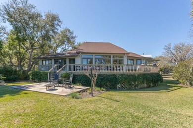 417 Palm Dr, Saint Simons Island, GA 31522 - photo 2