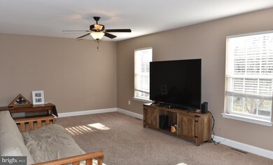 1266 Emilys Ct, Greencastle, PA 17225 - photo 5