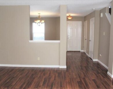 10149 Apple Blossom Cir, Fishers, IN 46038 - photo 2