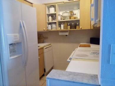 725 SW 11th Ave unit 6F, Hallandale Beach, FL 33009 - photo 2