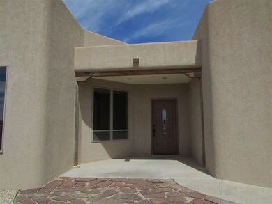 2507 Las Alturas Ct, Alamogordo, NM 88310 - photo 3