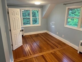 34 Thurston Rd, Newton Upper Falls, MA 02464 - photo 4