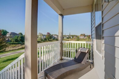 87 S Gardens Way unit 2001, Fitchburg, WI 53711 - photo 2