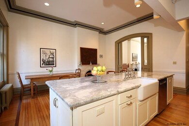 157 Lancaster St, Albany, NY 12210 - photo 4