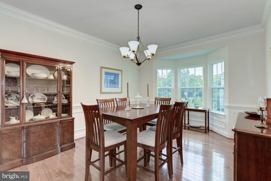 23888 Heather Meadow Dr, Ashburn, VA 20148 - photo 5