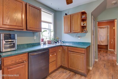 10-1159 Palmer Ave