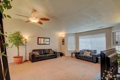 1250 Rochelle Ct, Central Point, OR 97502 - photo 6