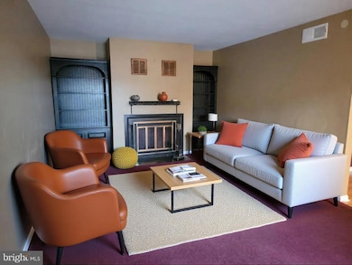 847 Brian Dr, Enola, PA 17025 - photo 4