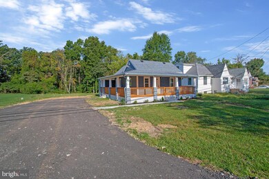 12123 Old Fort Rd, Fort Washington, MD 20744 - photo 2